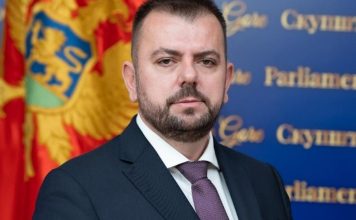 Ćorović: Crna Gora je naša matična država, žalosno je što Bošnjaci i dalje moraju da dokazuju svoju privrženost i odanost