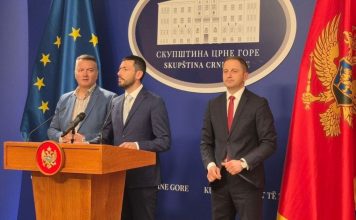 Dio opozicije predstavio platformu: Traže izmjene spornih zakona, konsenzus povodom imenovanja u RTCG, pravosuđu, regulatornim agencijama…