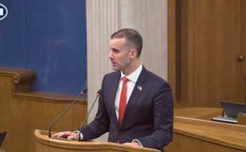 Spajić: Imamo 300 ljekara više nego 2018. godine, interesuju se i iz regiona; Živković: Njih 250 je napustilo sistem javnog zdravstva od kad ste Vi premijer